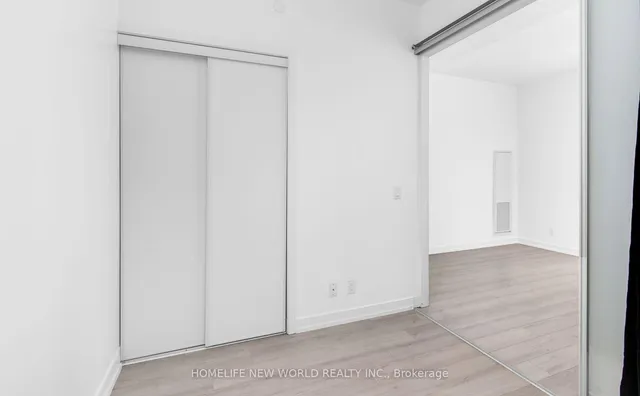 Additional image 17 of 33 Helendale Ave Unit 1022