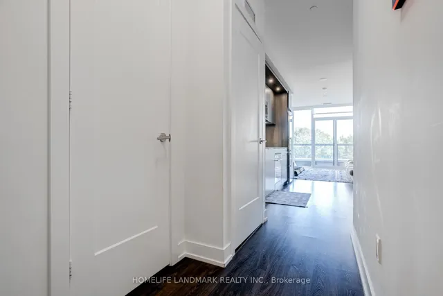 Additional image 7 of 30 Inn On The Park Dr Unit 512