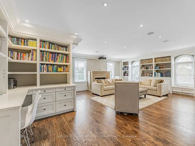 Additional image 4 of 528 Glengrove Ave