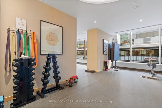 Additional image 31 of 65 Bremner Blvd Unit PH5103