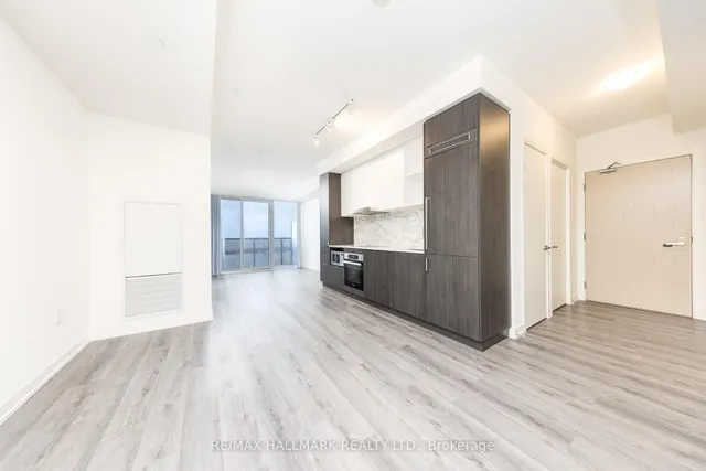 Additional image 8 of 138 Downes St Unit 5208