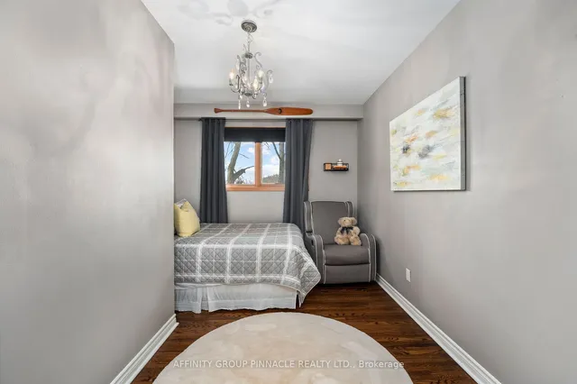 Additional image 24 of 28 Landfair Cres