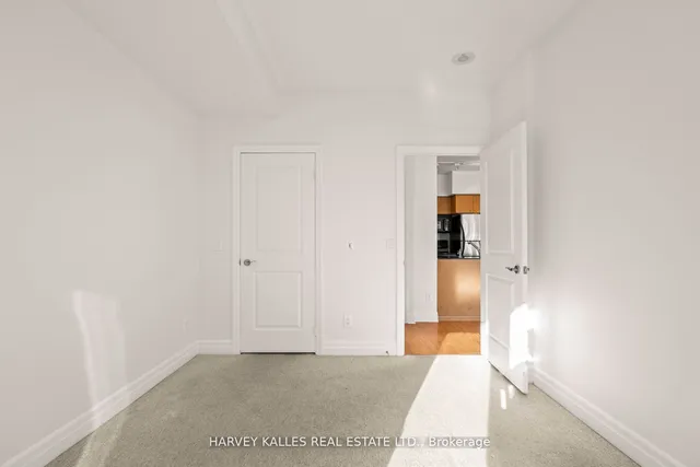 Additional image 19 of 58 Marine Parade Dr Unit 340