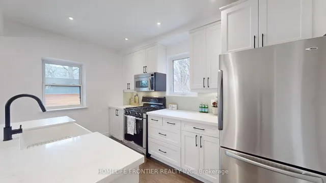 Additional image 20 of 40 Indian Road Cres