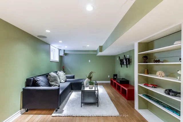 Additional image 26 of 139 Barclay St