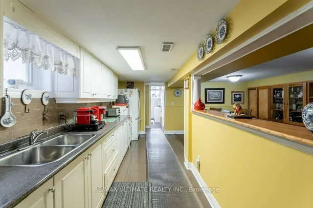 Additional image 20 of 698 Old Weston Rd