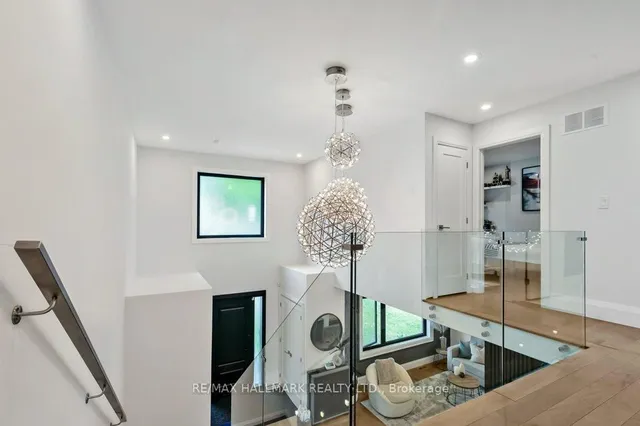 Additional image 22 of 3 Averdon Cres