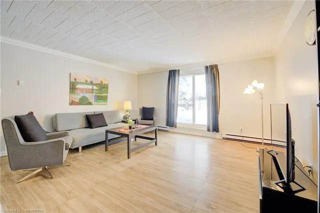 Additional image 4 of 71 Vanier Dr Unit 109