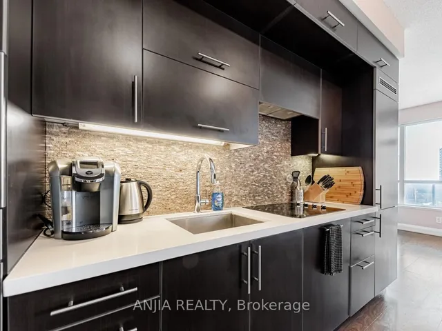 Additional image 4 of 2 Anndale Dr Unit 1408