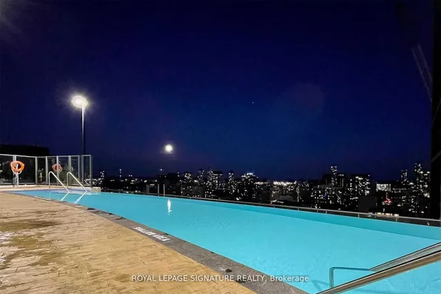 Additional image 29 of 251 Jarvis St Unit 2812