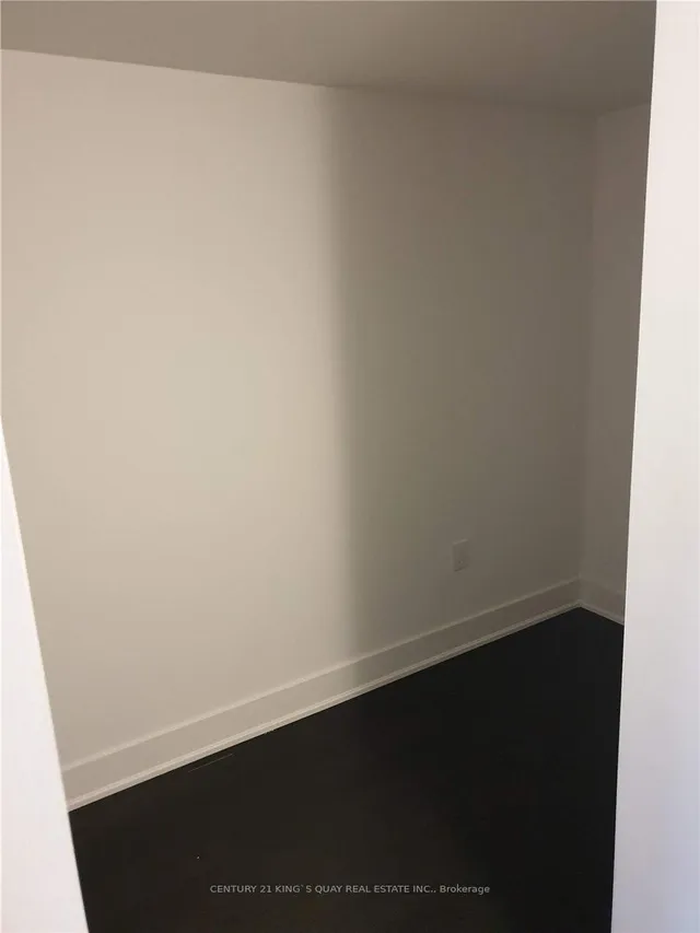 Additional image 21 of 955 Bay St Unit 2808