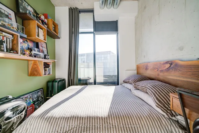 Additional image 15 of 369 Sorauren Ave Unit 510