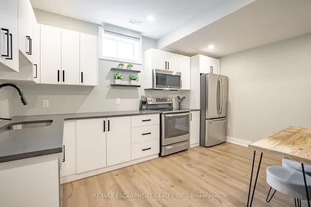 Additional image 30 of 4 Lockman Dr