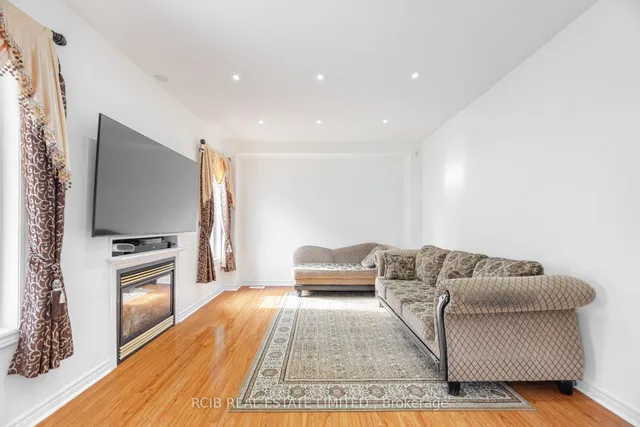 Additional image 11 of 22 Robitaille Dr