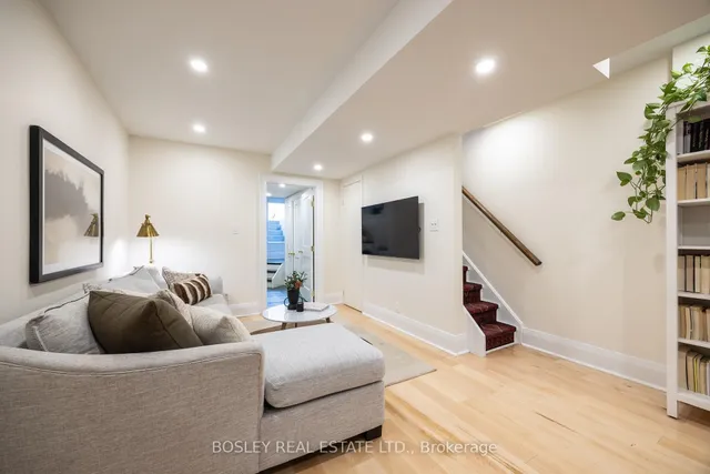 Additional image 40 of 39 Firstbrooke Rd