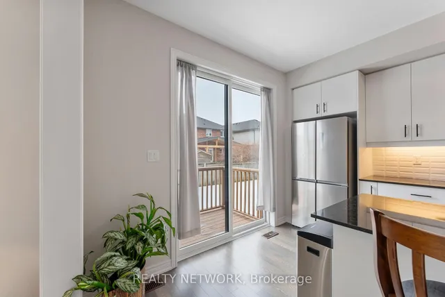 Additional image 21 of 107 Starfire Cres