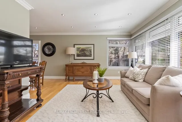 Additional image 7 of 1257 Hillview Cres