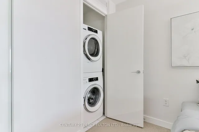 Additional image 21 of 10 Capreol Crt Unit 607