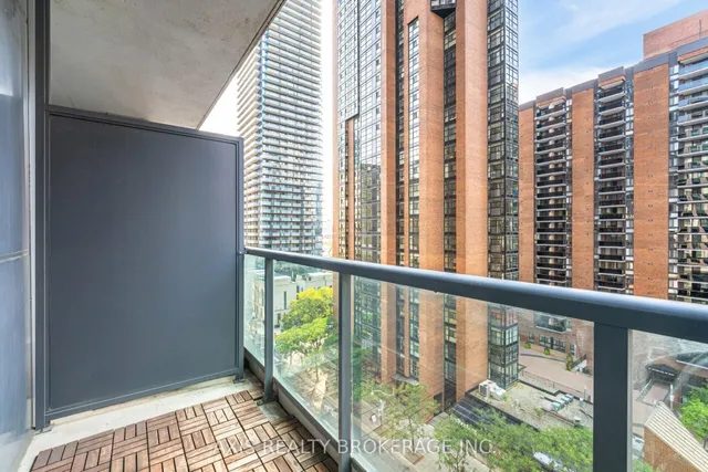 Additional image 31 of 1121 Bay St Unit 904