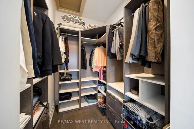 Additional image 20 of 714 Willard Ave