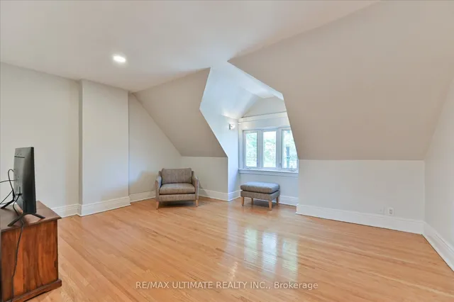 Additional image 27 of 159 Glendale Ave