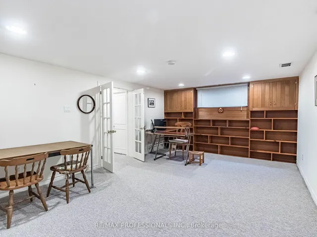 Additional image 30 of 17 Duncairn Dr