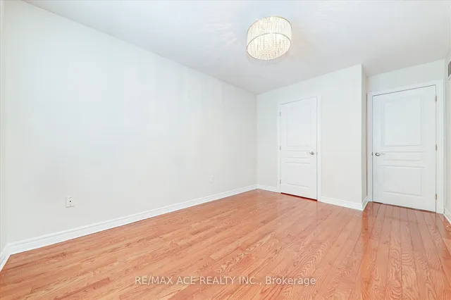 Additional image 30 of 59 Springbreeze Hts