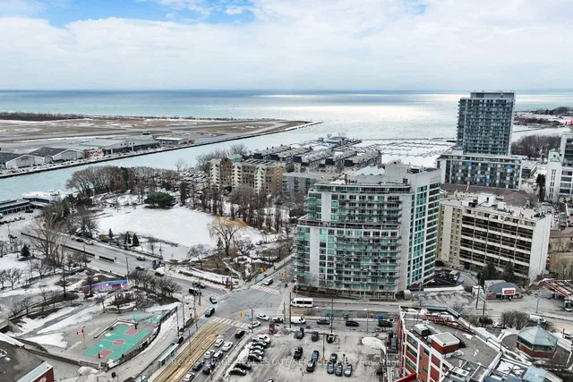 Additional image 25 of 650 Queens Quay Unit 216