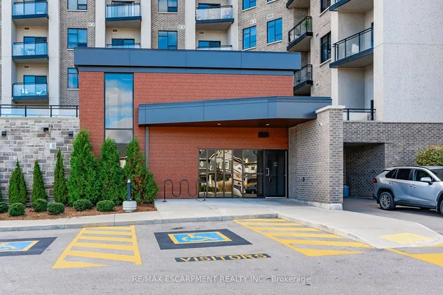 Additional image 37 of 30 Hamilton St Unit 703