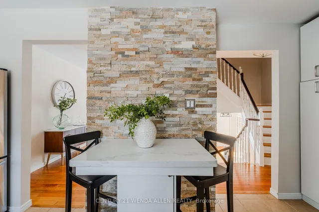 Additional image 20 of 3395 Cliff Rd Unit 102