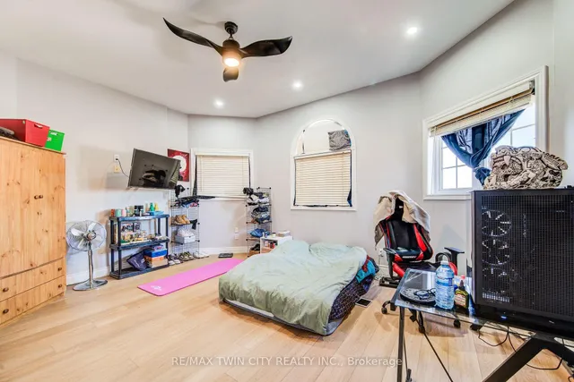 Additional image 21 of 144 Udvari Cres