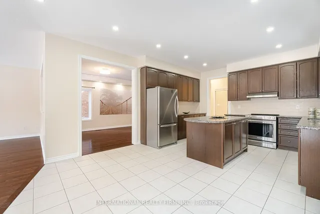 Additional image 10 of 1272 Sim Pl