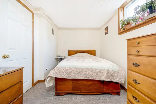 Additional image 43 of 11289 Guelph Line