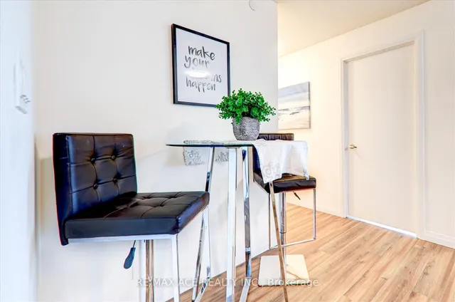 Additional image 15 of 2150 Lawrence Ave Unit 502