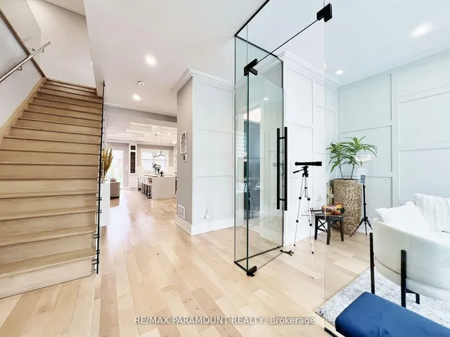 Additional image 4 of 4 Charleston Rd