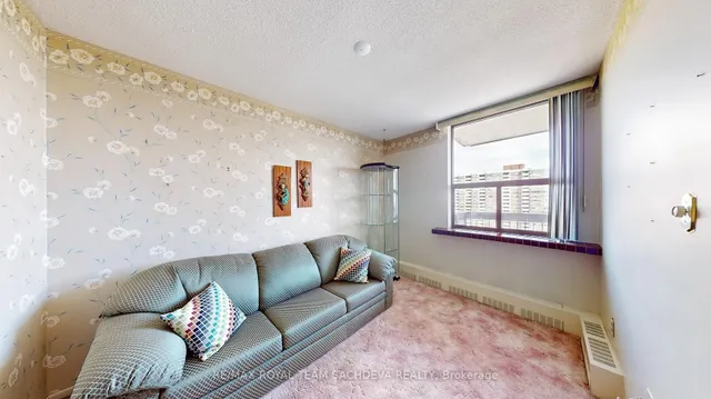 Additional image 11 of 90 Ling Rd Unit 1101