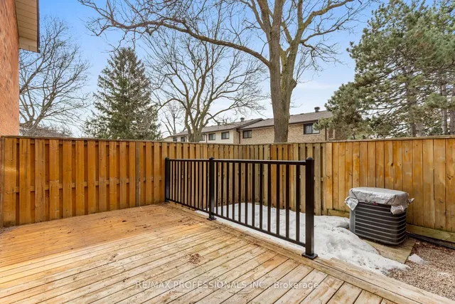 Additional image 31 of 49 Dawson Cres