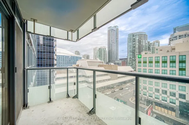 Additional image 19 of 300 Front St Unit 914