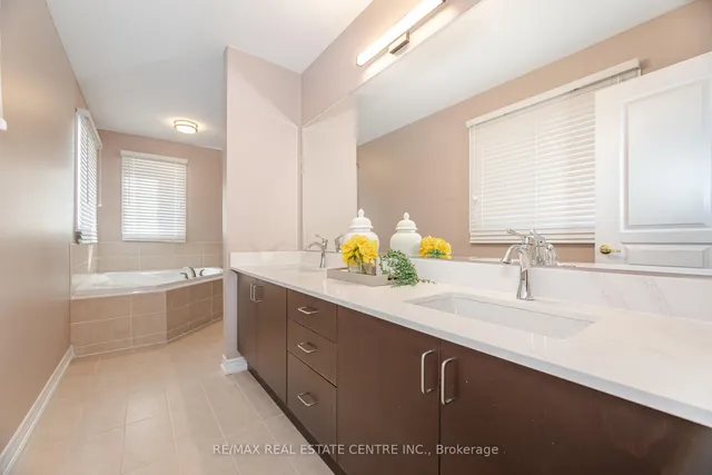 Additional image 29 of 1 Ingleside Rd