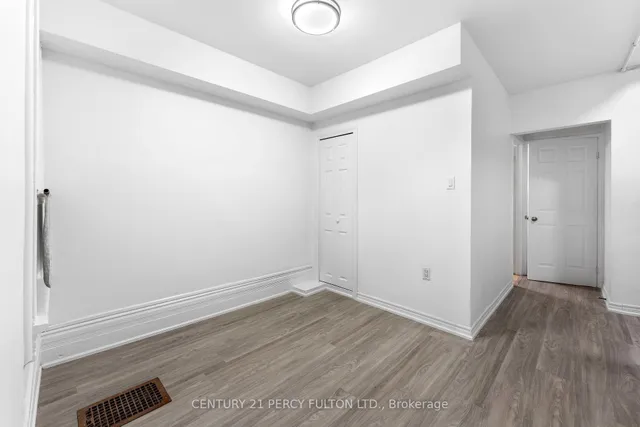 Additional image 9 of 47 Grange Ave