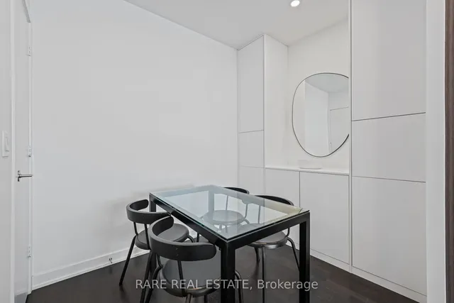 Additional image 8 of 501 St. Clair Ave Unit 2106