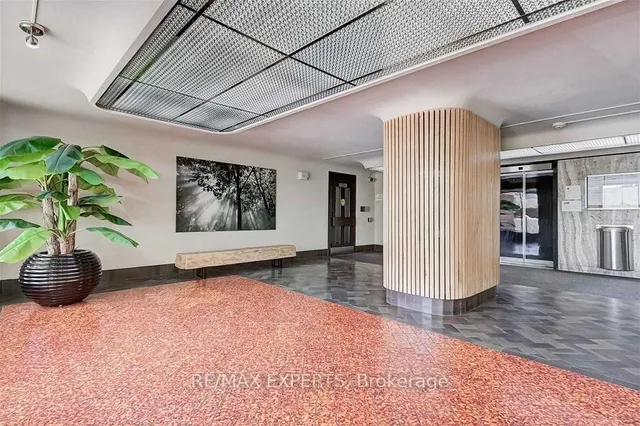 Additional image 15 of 1 Massey Sq Unit 2718