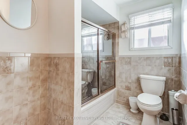 Additional image 32 of 206 Vodden St