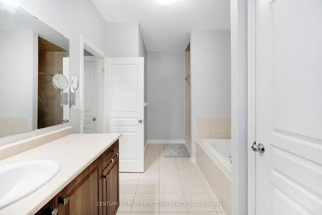 Additional image 30 of 14 Haverstock Cres