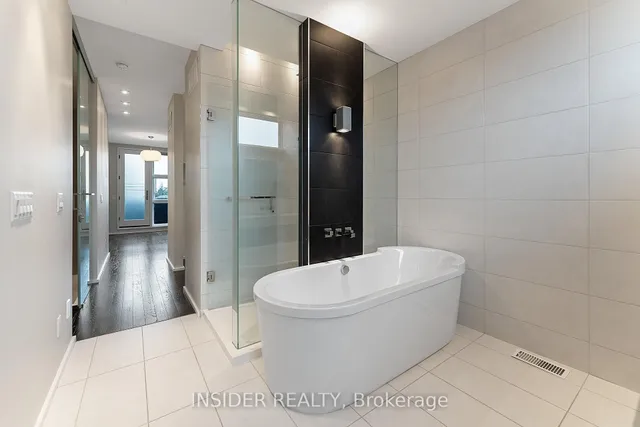 Additional image 25 of 235 Claremont St