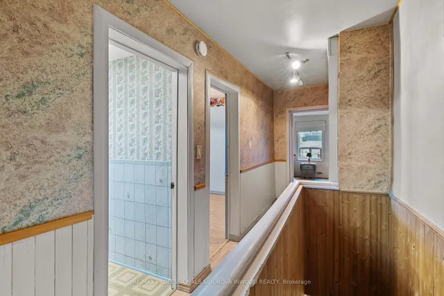 Additional image 20 of 330 Gilmour Ave