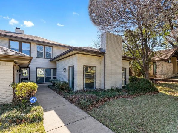 9402-9404 Moss Farm Ln, Dallas, TX 75243