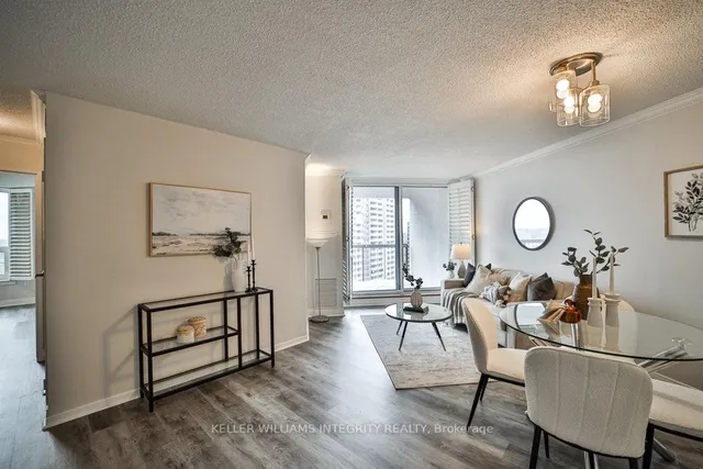 Additional image 7 of 77 Maitland Pl Unit 2020