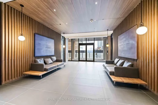 Additional image 30 of 55 Charles St Unit 4204