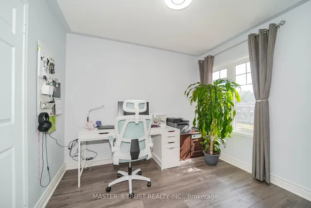 Additional image 17 of 40 Rochefort Dr